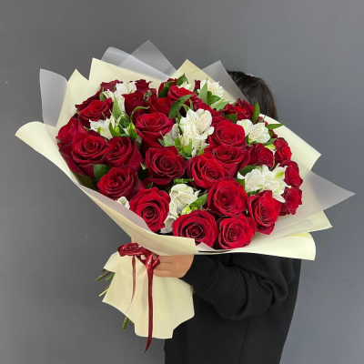 Букет «Танец любви» – гармония страсти и нежности в каждом лепестке Абаза Республика Хакасия