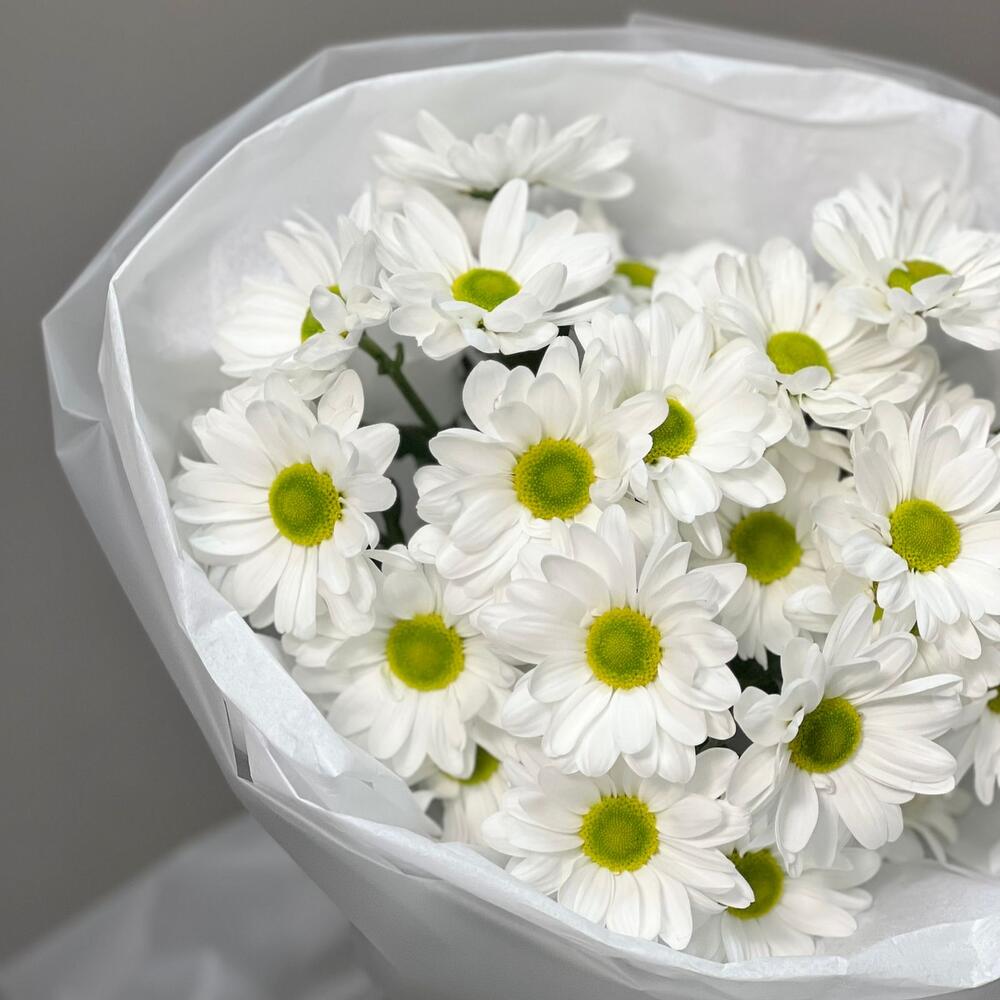 Букет «Ромашковый» – нежные белые хризантемы в деревенском стиле Абаза Республика Хакасия