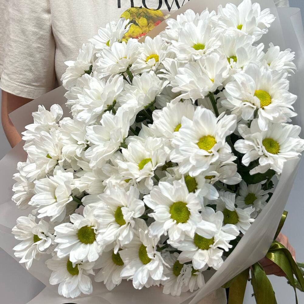 Букет «Летнее настроение» – свежесть белых хризантем Абаза Республика Хакасия
