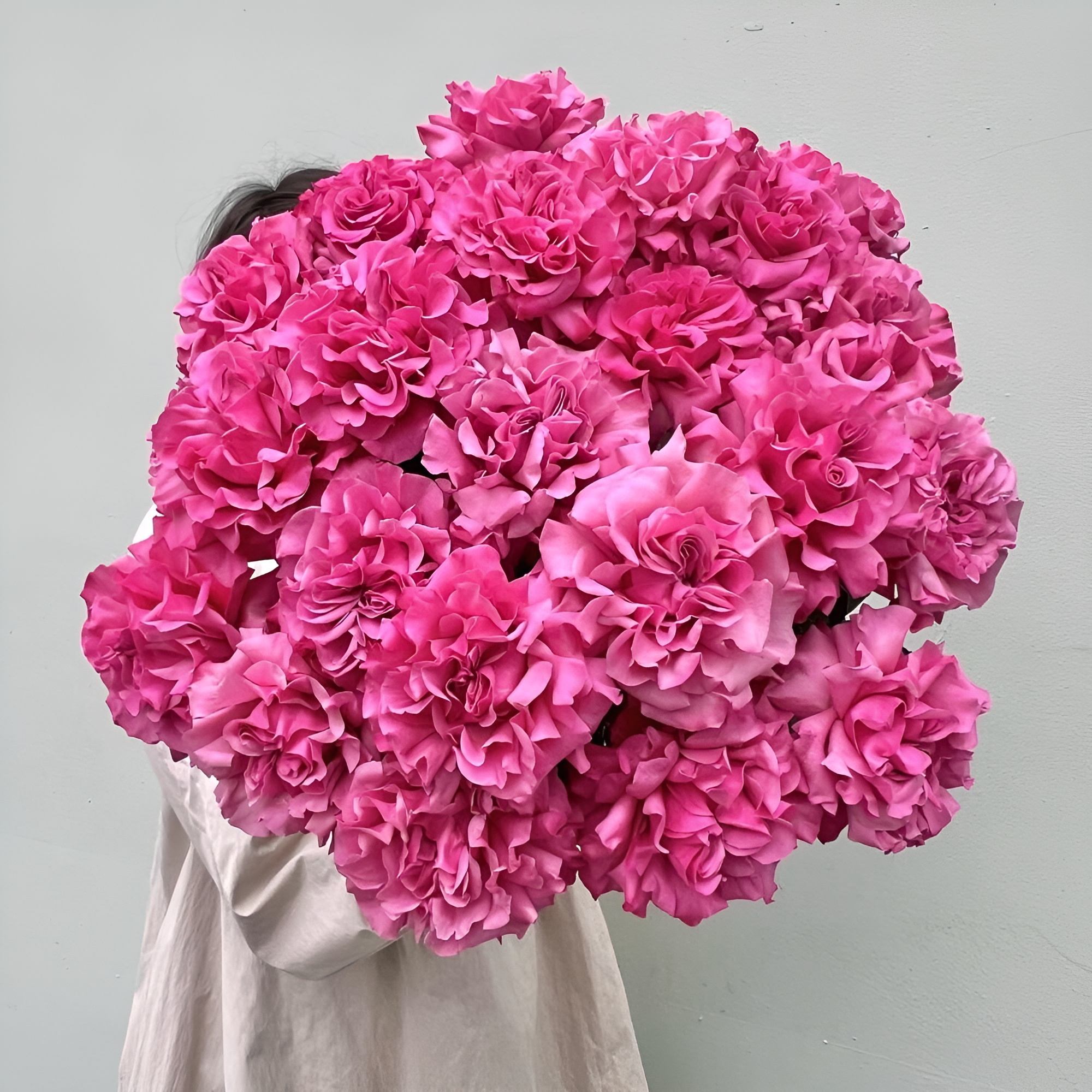 Роскошный букет из пионовидных роз – королевский подарок Абаза Республика Хакасия