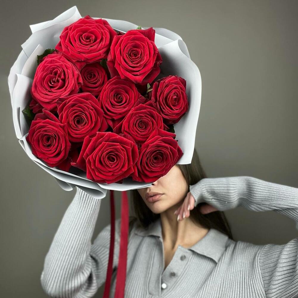 Букет «Красный бархат» – роскошь эквадорских роз Абаза Республика Хакасия