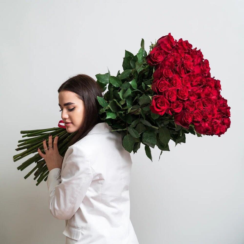 Роскошный букет из 51 красной розы – воплощение безграничной любви Абаза Республика Хакасия