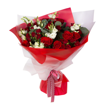 Контрастный букет «Рандеву» – красные розы и белые эустомы Абаза Республика Хакасия